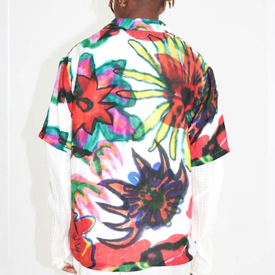 Nuestra Herencia FW22 Camisa Manga Corta Suelta Estampado Floral Graffiti Multicolor Hombre M2222BM Details for Nuestra Herencia FW22 Camisa Manga Corta Suelta Estampado Floral Graffiti Multicolor Hombre M2222BM