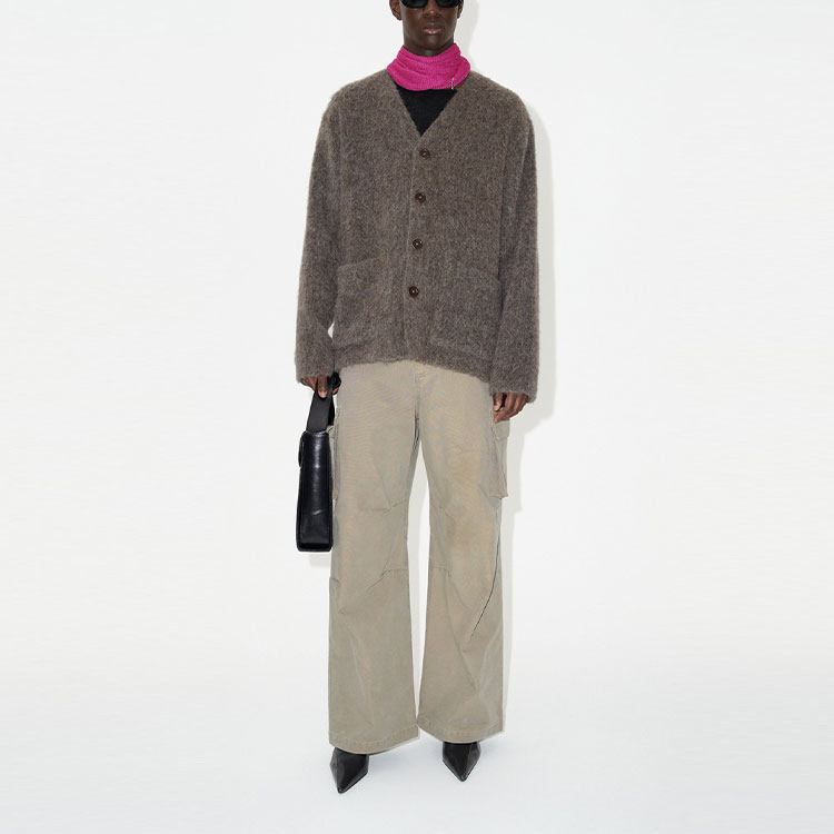 Lookbook OUR LEGACY FW23 Loose Fit V-Neck Knit Cardigan Warna Moiré Grey. M4236CM