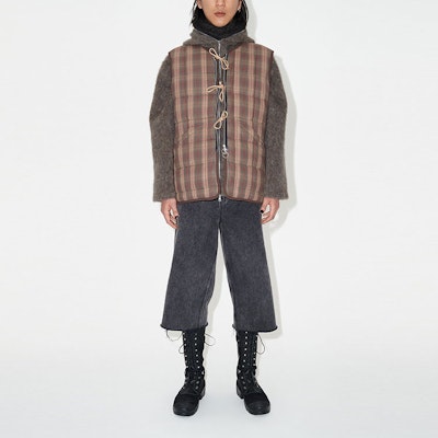 Chaleco Recto Reversible a Cuadros Marrón OUR LEGACY FW23 M4231PHT Lookbook Chaleco Recto Reversible a Cuadros Marrón OUR LEGACY FW23 M4231PHT