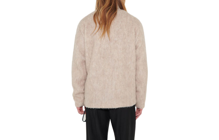 Lookbook OUR LEGACY SS23 Cárdigan Suéter de Mohair con Cuello en V Color Camel M4226CA