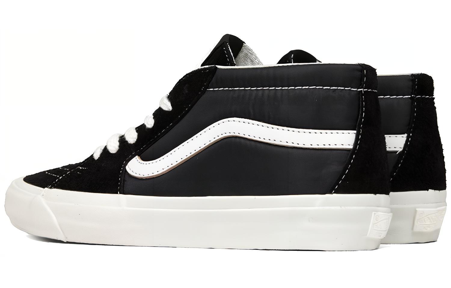 Shop 我们的传承 x Vans Sk8-Mid Pro '91 '黑白' VN0A38GTN86