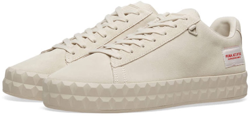 Outlaw Moscow x Puma Court Platform 'Cahaya Bulan' 367097-02 Order Outlaw Moscow x Puma Court Platform 'Cahaya Bulan' 367097-02