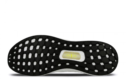 Purchase Overkill x adidas AM4 'Putih Kasut' EE7836