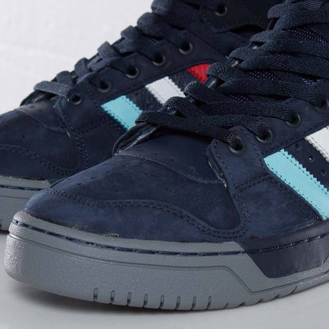 Sizing 패커 슈즈 X 아디다스 컨덕터 하이 (Packer Shoes 콜라보) Q32536