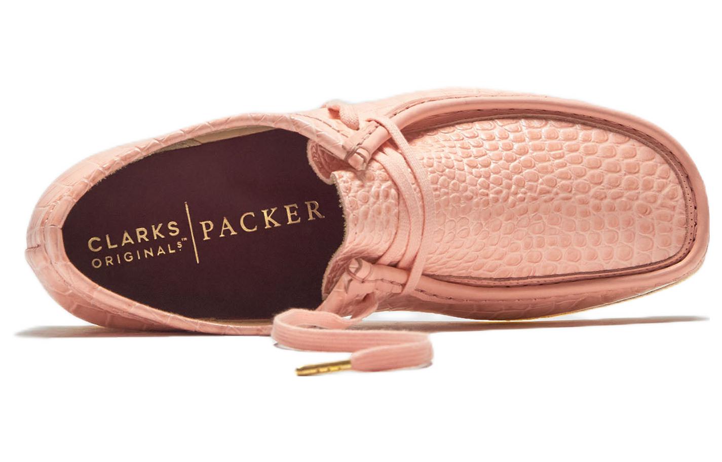 Lookbook Packer Shoes x Clarks Wallabee '粉紅鱷魚' 261-68849