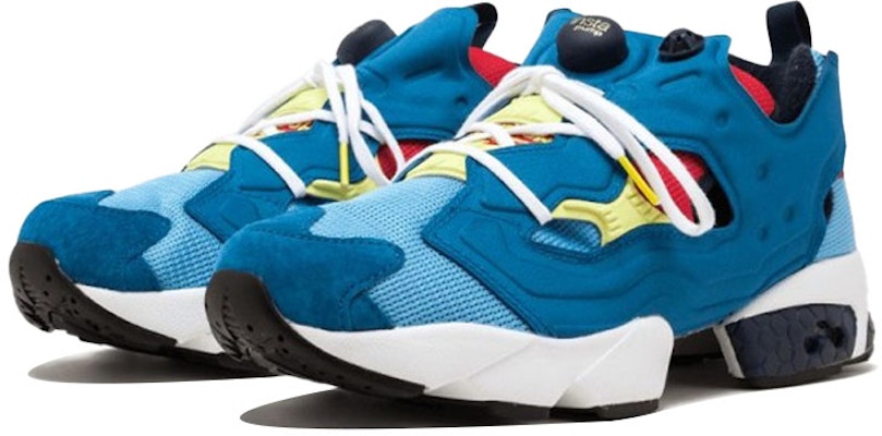 x Reebok Packer Instapump Fury Og 'Biru Merah' V66518 Lookbook x Reebok Packer Instapump Fury Og 'Biru Merah' V66518