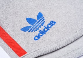 팔라스 아디다스 테리 반바지 (그레이)
Shop 팔라스 아디다스 테리 반바지 (그레이)