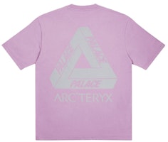 Palace Arc'Teryx T-Shirt Haze Palace Arc'Teryx T-Shirt Haze