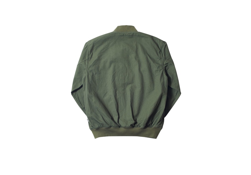 Order 把 "Palace Cripstop Bomber Olive/White" 翻譯成面向台灣觀眾的繁體中文為：  
"Palace 防撕裂轟炸機 夾克 橄欖綠/白色"
