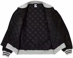 Shop PALACE FW23 黑色緞面The Arena外套 男女款條紋Logo印花夾克. P25JK028