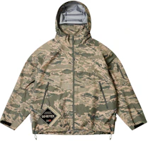 Palace FW24 GORE-TEX 3L M-TEK Camouflage Jacket Unisex with Zip Pocket Logo P27JK025 Palace FW24 GORE-TEX 3L M-TEK Camouflage Jacket Unisex with Zip Pocket Logo P27JK025