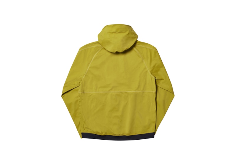 Lookbook 팰리스 고어 윈드스토퍼 골든 팜 재킷 
