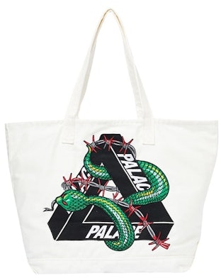 palace-hesh-denim-tote-bag-white