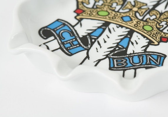 Palace Ich Bun Ashtray White Order Palace Ich Bun Ashtray White