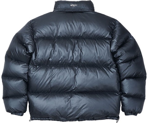 PALACE 伦敦海军蓝羽绒外套 冬季休闲蓝色外套 P22JK125 Lookbook PALACE 伦敦海军蓝羽绒外套 冬季休闲蓝色外套 P22JK125