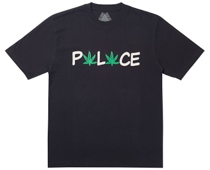 palace-pwlwce-t-shirt-black