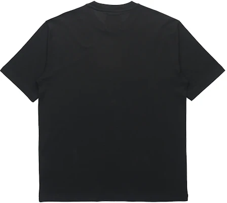 PALACE SS21 x AMG Emblem Baju T Hitam Unisex Pokok Logo Tee P20AMGTS001 Lookbook PALACE SS21 x AMG Emblem Baju T Hitam Unisex Pokok Logo Tee P20AMGTS001