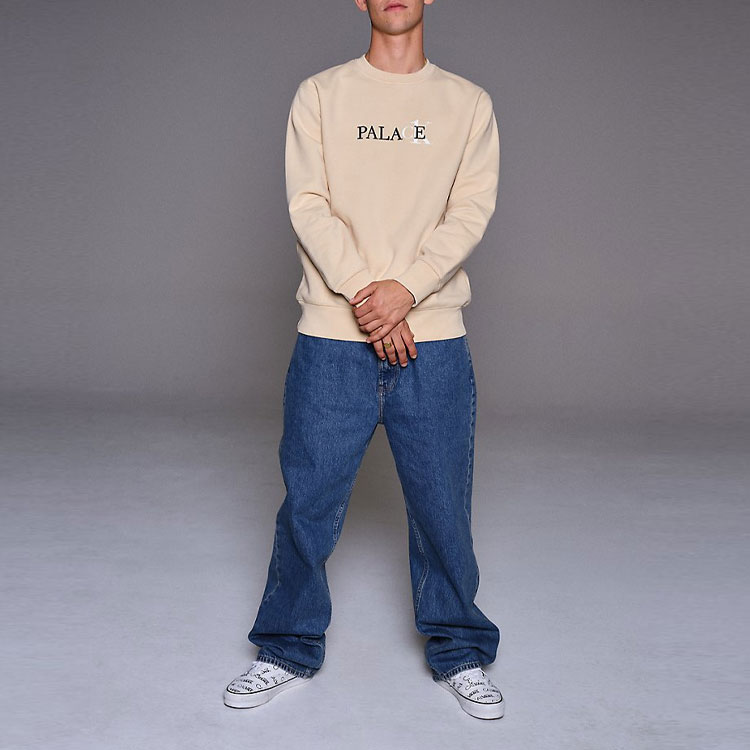 Lookbook PALACE SS22 ロゴプリント クルーネック 長袖スウェット ベージュ ユニセックス 21663140-100
