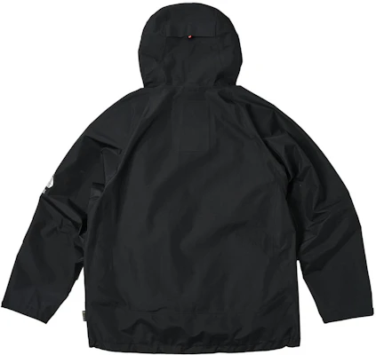 PALACE SS24 Jaket Tex 3L Hitam Cetak Huruf Hooded Zip Unisex. P25JK003 Lookbook PALACE SS24 Jaket Tex 3L Hitam Cetak Huruf Hooded Zip Unisex. P25JK003