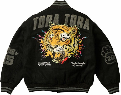 팔라스 SS25 드롭6 토라토라 블랙 타이거 패치 유니섹스 캐주얼 재킷 P28JK007 Lookbook 팔라스 SS25 드롭6 토라토라 블랙 타이거 패치 유니섹스 캐주얼 재킷 P28JK007