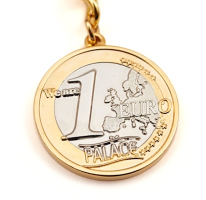 Palace We Are 1 Keyring Gold/Silver Order Palace We Are 1 Keyring Gold/Silver