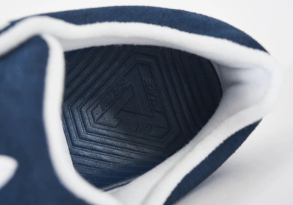 Palace x adidas O'Reardon 'Navy' Sepatu Kolaborasi Biru Tua. DA9576 Sizing Palace x adidas O'Reardon 'Navy' Sepatu Kolaborasi Biru Tua. DA9576
