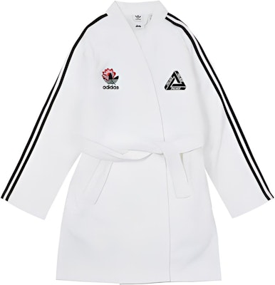 PALACE x adidas Originals 条纹标志莲花图案浴袍斗篷披风. H61826 Buy PALACE x adidas Originals 条纹标志莲花图案浴袍斗篷披风. H61826