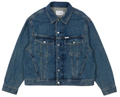 PALACE x Calvin Klein Unisex Relaxed Trucker Denim Jacket Sandstone Indigo Blue. 40249UC-400 PALACE x Calvin Klein Unisex Relaxed Trucker Denim Jacket Sandstone Indigo Blue. 40249UC-400