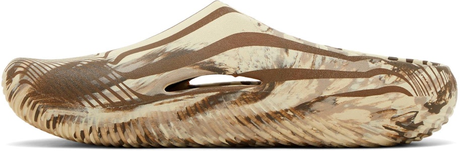 팔라스 x 크록스 멜로우 슬라이드 '본' (Palace x Crocs 콜라보) 209383-2Y3 Lookbook 팔라스 x 크록스 멜로우 슬라이드 '본' (Palace x Crocs 콜라보) 209383-2Y3