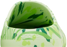 Palace x Crocs Mellow Slide 'Celery' Sandal Ramah Kaki 209383-3UB Sizing Palace x Crocs Mellow Slide 'Celery' Sandal Ramah Kaki 209383-3UB