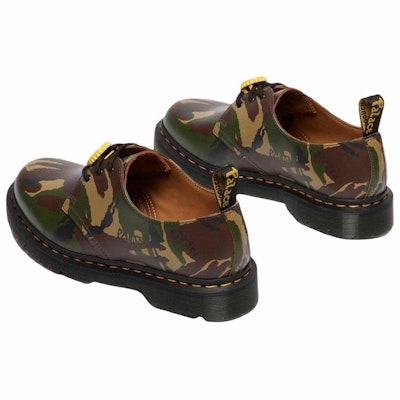 Palace x Dr. Martens 1461 'Woodland Camo' Kasut Lelaki Corak Hutan. 41828200 Lookbook Palace x Dr. Martens 1461 'Woodland Camo' Kasut Lelaki Corak Hutan. 41828200