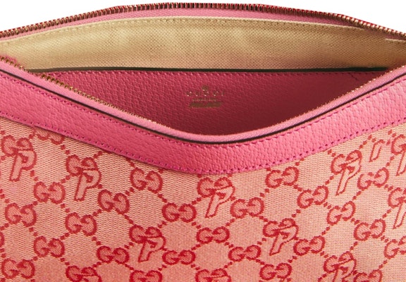 Palace x Gucci GG-P Canvas Half-Moon Mini Bag Pale Pink Lookbook Palace x Gucci GG-P Canvas Half-Moon Mini Bag Pale Pink