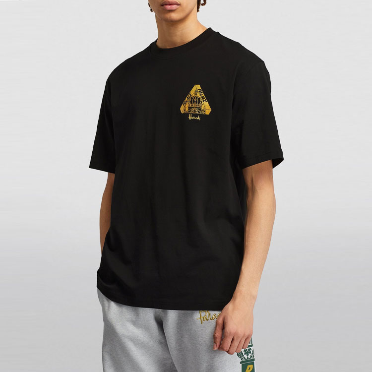 Shop PALACE x Harrods FW21 黑色短袖T恤品牌標誌圖案上衣。 P21TS288