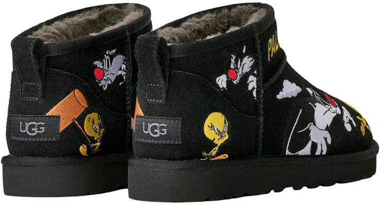 Palace x 乐一通 x UGG 经典超短靴 '黑色' 1181891-BLK Lookbook Palace x 乐一通 x UGG 经典超短靴 '黑色' 1181891-BLK