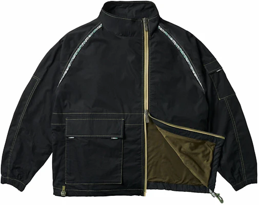 Jaket Zip-Up Bersulam PALACE x Maharishi Unisex Fit. S25-6118-BLA Lookbook Jaket Zip-Up Bersulam PALACE x Maharishi Unisex Fit. S25-6118-BLA