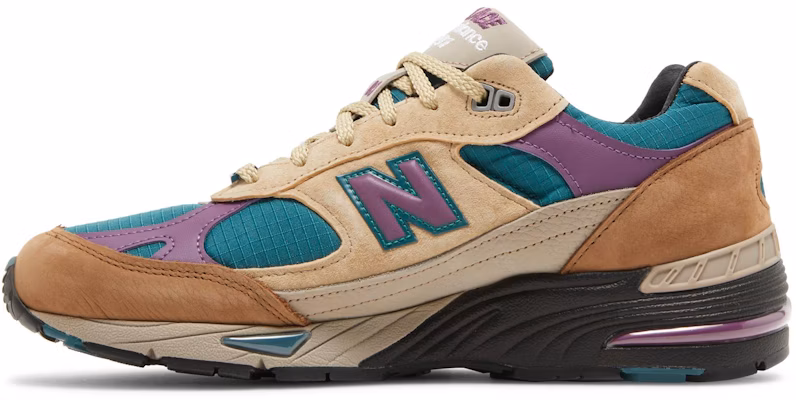 Palace x New Balance 991 'Pelbagai Warna' M991PAL Lookbook Palace x New Balance 991 'Pelbagai Warna' M991PAL