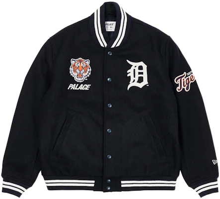 Palace x New Era 底特律老虎队海军蓝羊毛棒球夹克 P21DNJK001 Buy Palace x New Era 底特律老虎队海军蓝羊毛棒球夹克 P21DNJK001