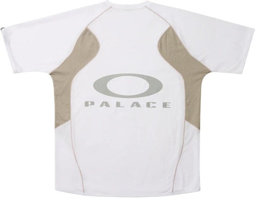 PALACE x Oakley 联名款纯色图案短袖男女同款T恤. P27OKES002 Order PALACE x Oakley 联名款纯色图案短袖男女同款T恤. P27OKES002