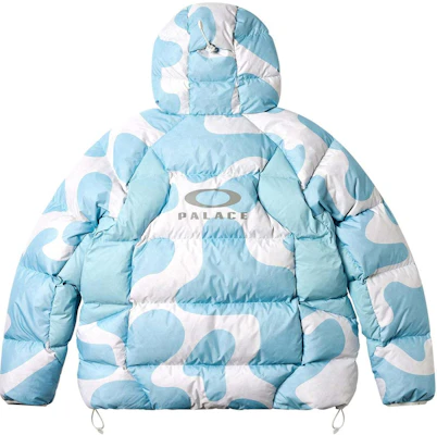PALACE x Oakley FW24 藍色羽絨雲絨連帽外套 男女同款。 P27OKJK002 Shop PALACE x Oakley FW24 藍色羽絨雲絨連帽外套 男女同款。 P27OKJK002