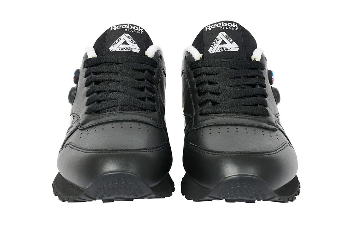 Lookbook Palace x Reebokクラシックレザーポンプ (黒) FY4716