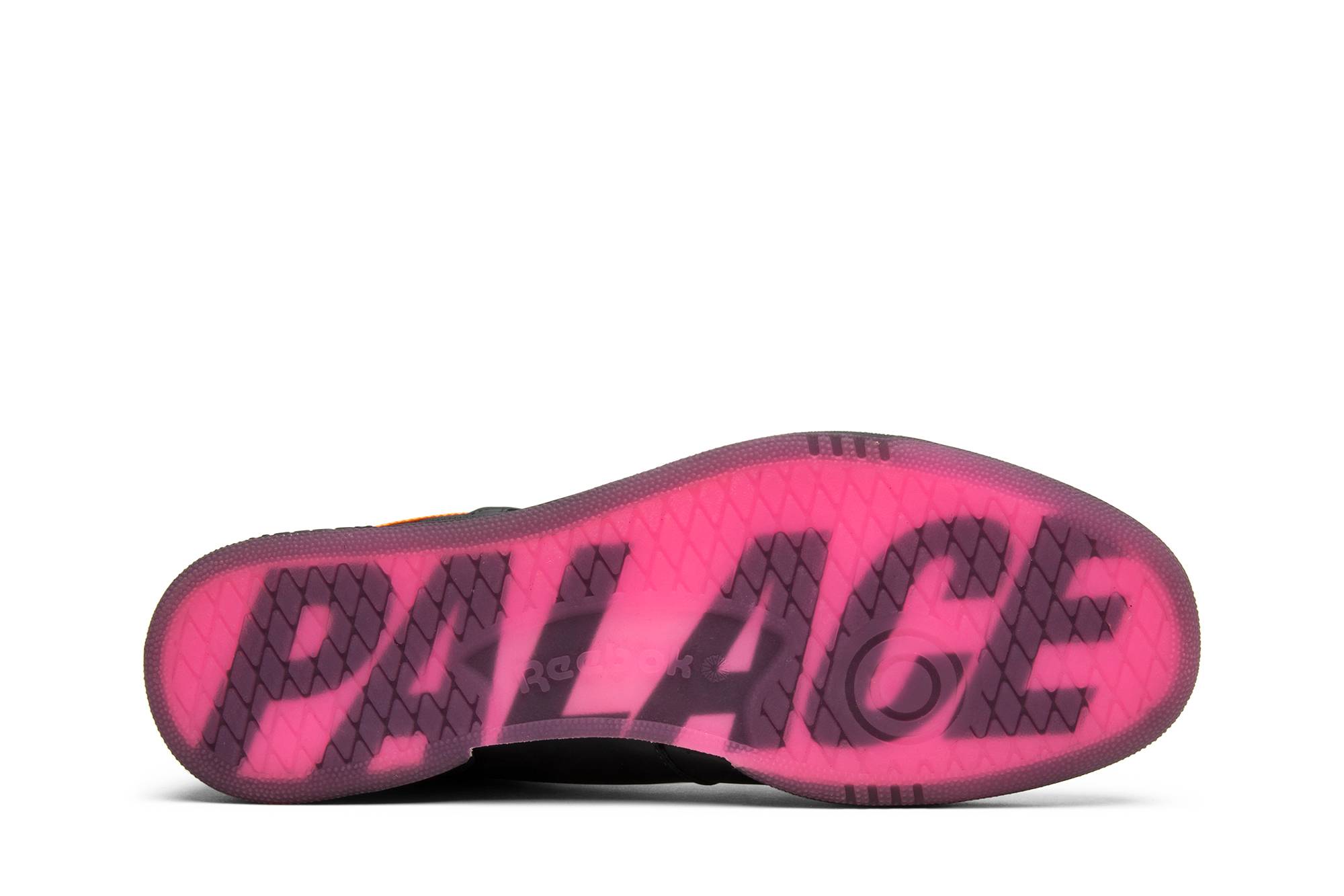Shop Palace x Reebok Club Workout '黑色' 运动鞋 CN2004