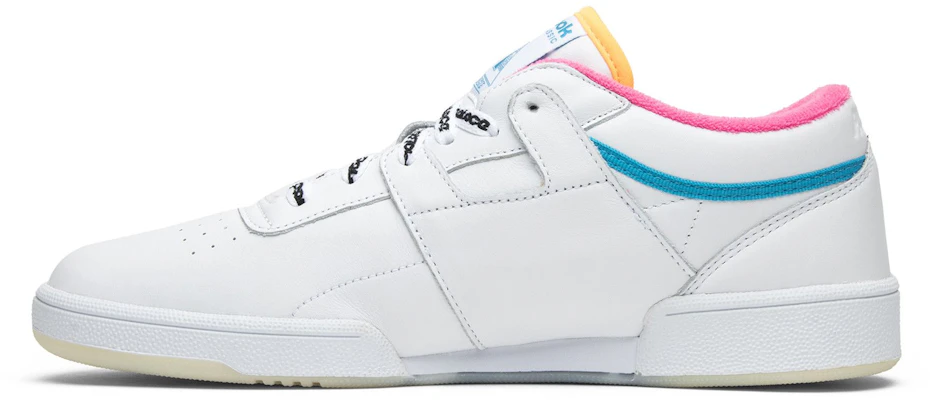 Palace x Reebok Club Workout ''Wit'' CN2007 Lookbook Palace x Reebok Club Workout ''Wit'' CN2007