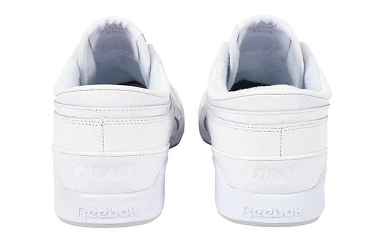 Shop 팔라스 x 리복 프로 워크아웃 로우 '화이트' EH2816