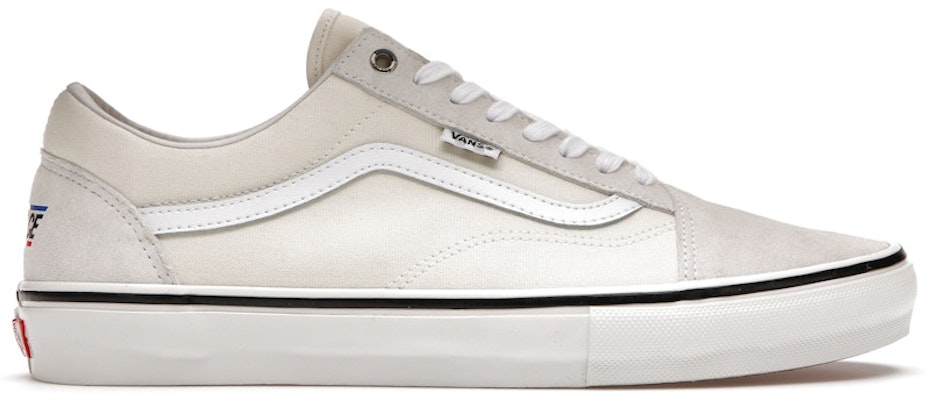 Palace x Vans Old Skool 'Putih Klasik' Buy Palace x Vans Old Skool 'Putih Klasik'