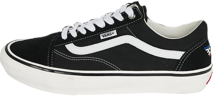 palace-x-vans-skate-old-skool-black-white