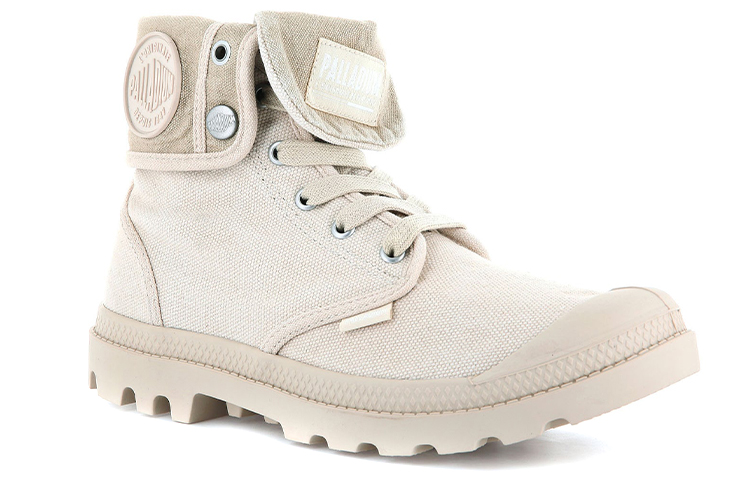 Lookbook パラディウム バギー オフホワイト 02353-221-M