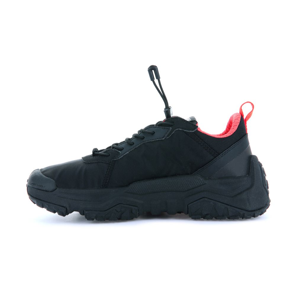 Shop Palladium OFF-GRID LO WP+ Low-Top Waterproof Sneakers Black 77332001