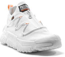 Shop Palladium OFF-GRID LO ZIP WP+ Star White Casual Shoes White 79112116
