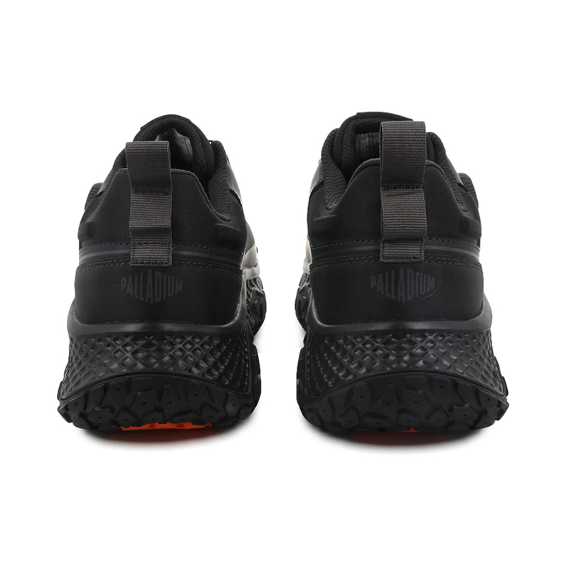 Order パラディウム オフバウンドディスク WP+ 防水スニーカー プレーンブラックヌードル 74685-001