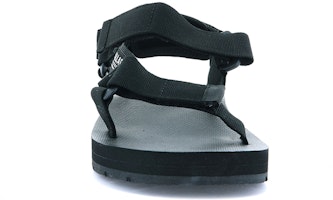 Sandal Palladium Outdoorsy Urbanity 'Hitam' 77071-001-M Purchase Sandal Palladium Outdoorsy Urbanity 'Hitam' 77071-001-M